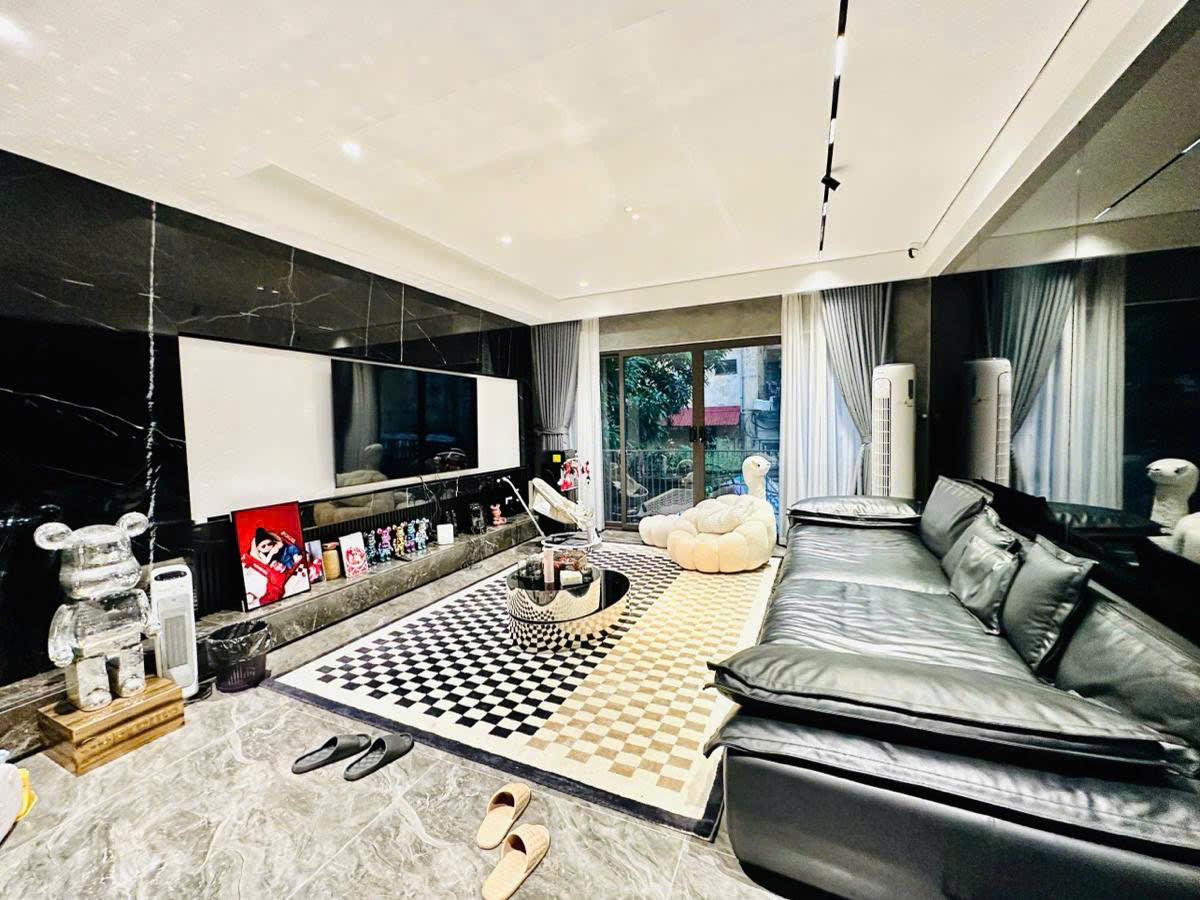 z6909540621611_4178116813a96e9fe97754d248f27624