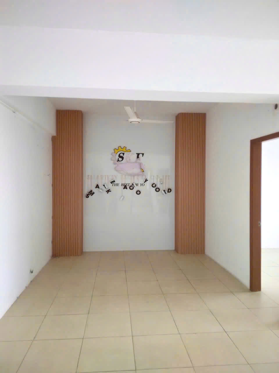 z6910102725089_16fcc3815f8f914e861db7c7e5d1e8c1