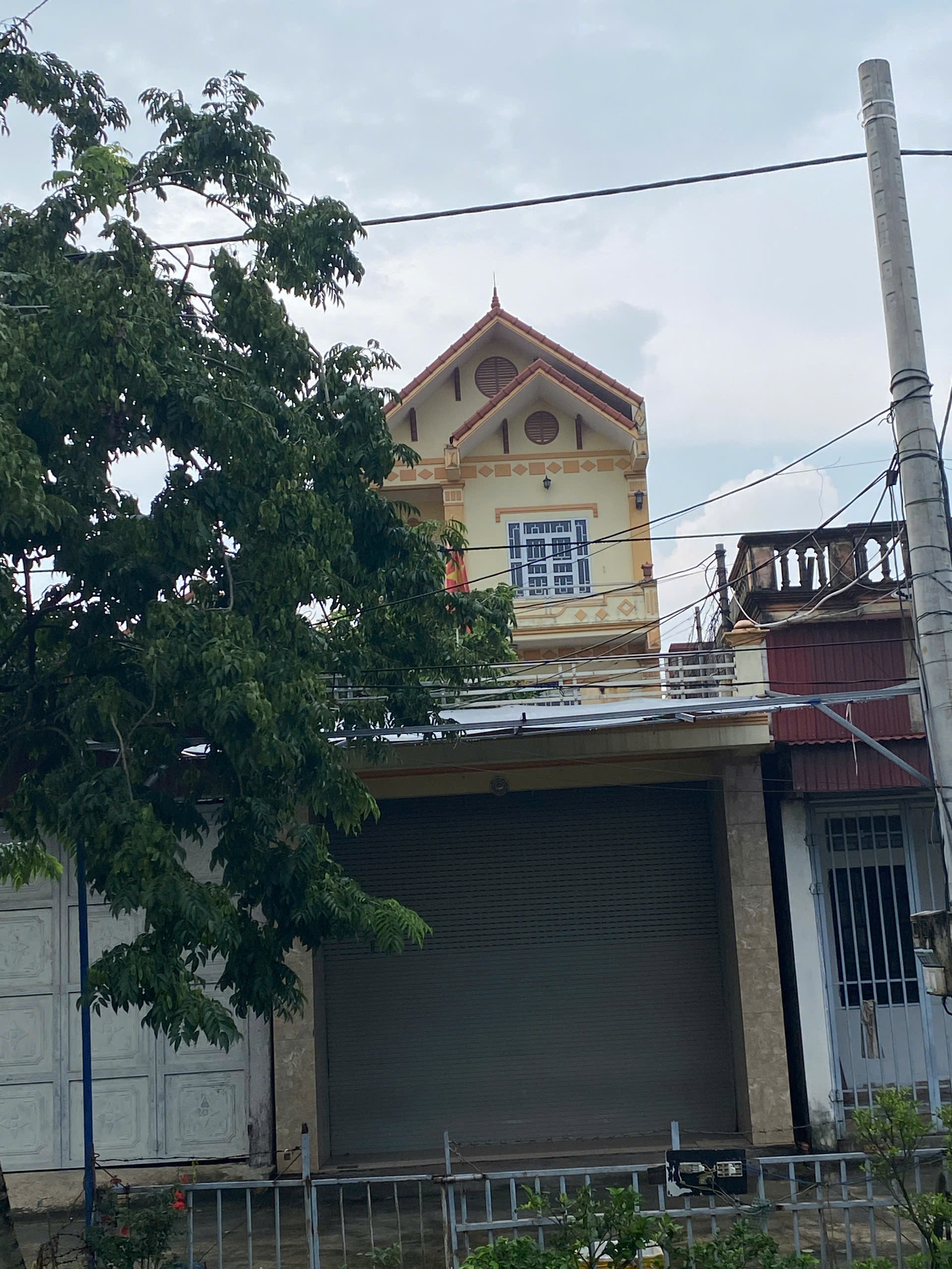 z6911425103137_0ba907cb9631bf79f73df36b2e5498f6