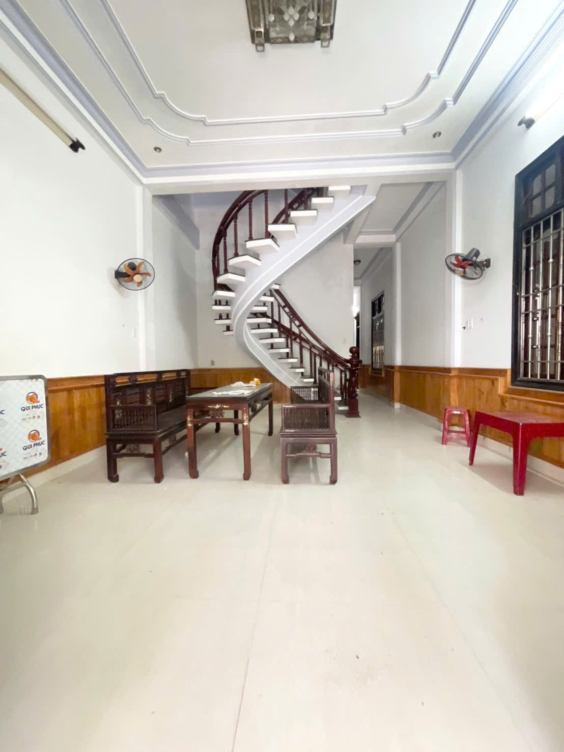 z6915225528707_ae46a6eb30c5686f5a3e0a212d558483