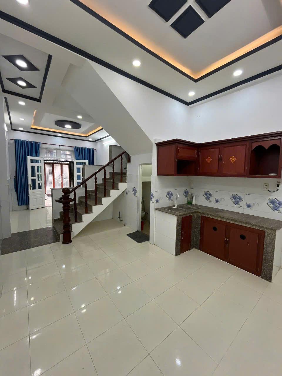 z6917743683882_ec7c19cac621760551c1843d3af0c28f