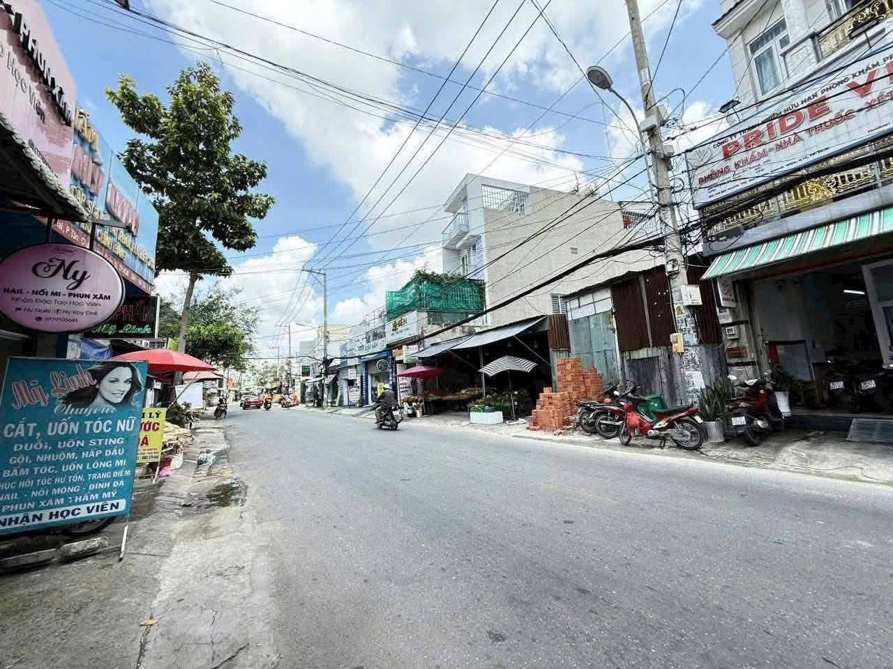 z6919828018495_8bc8c2d6fffe83dbb72a222af711b527