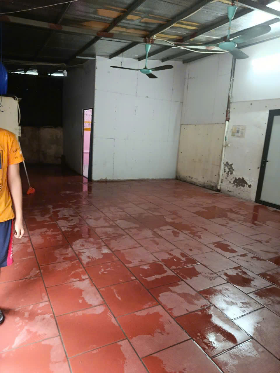 z6919884756149_a566e0170839178e3b894de55345bf88