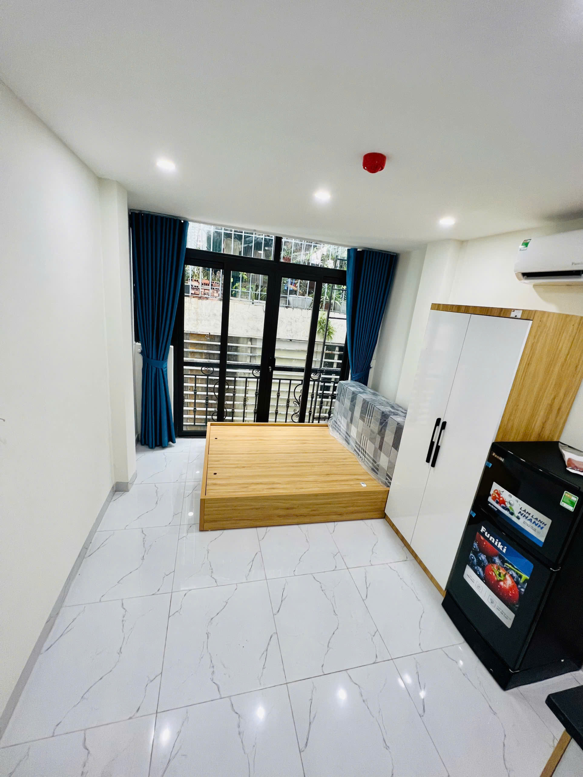 z6921573257897_a1f07a14f9260c21037628132aae53ac