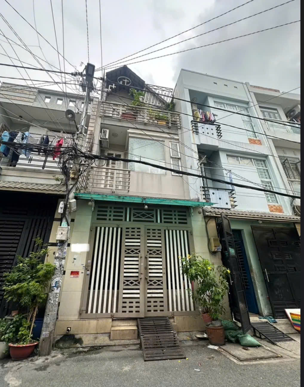 z6922748567509_f6c0efc2ca6073f3405d2d2cb1ccdf59