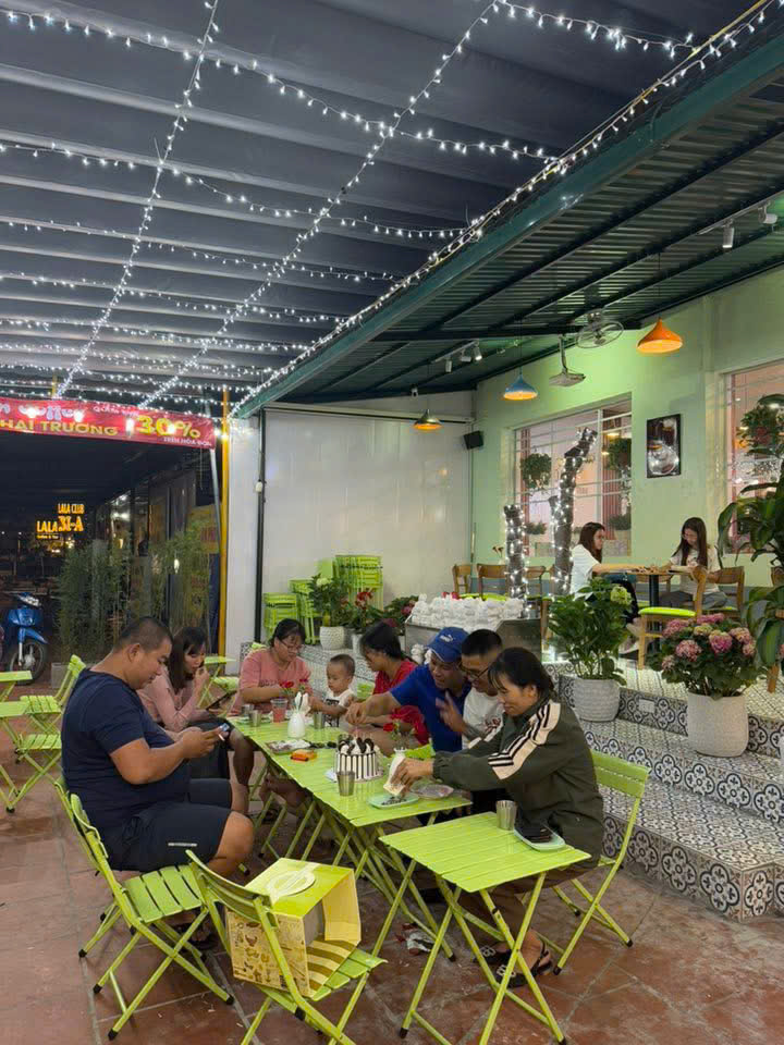 z6923133858752_63dc5882d0fdd1aea6c20c08a8d9fe27