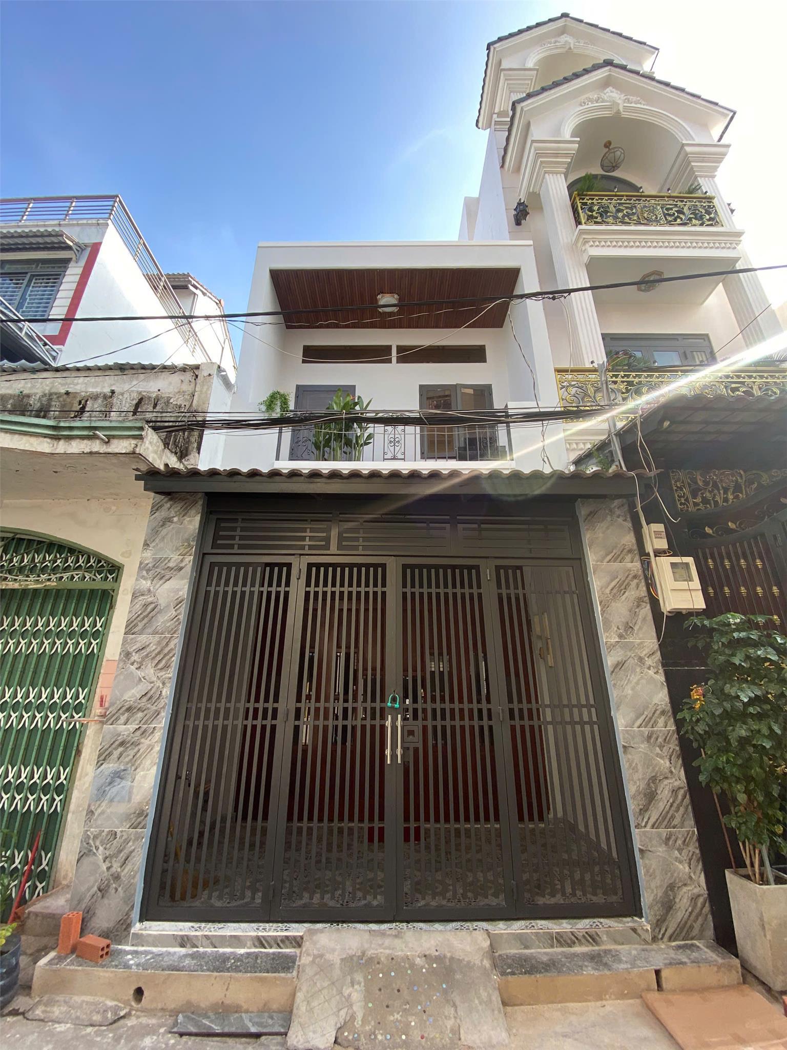 z6924754486903_f9cabb7b224444c72b3e2858c266a516