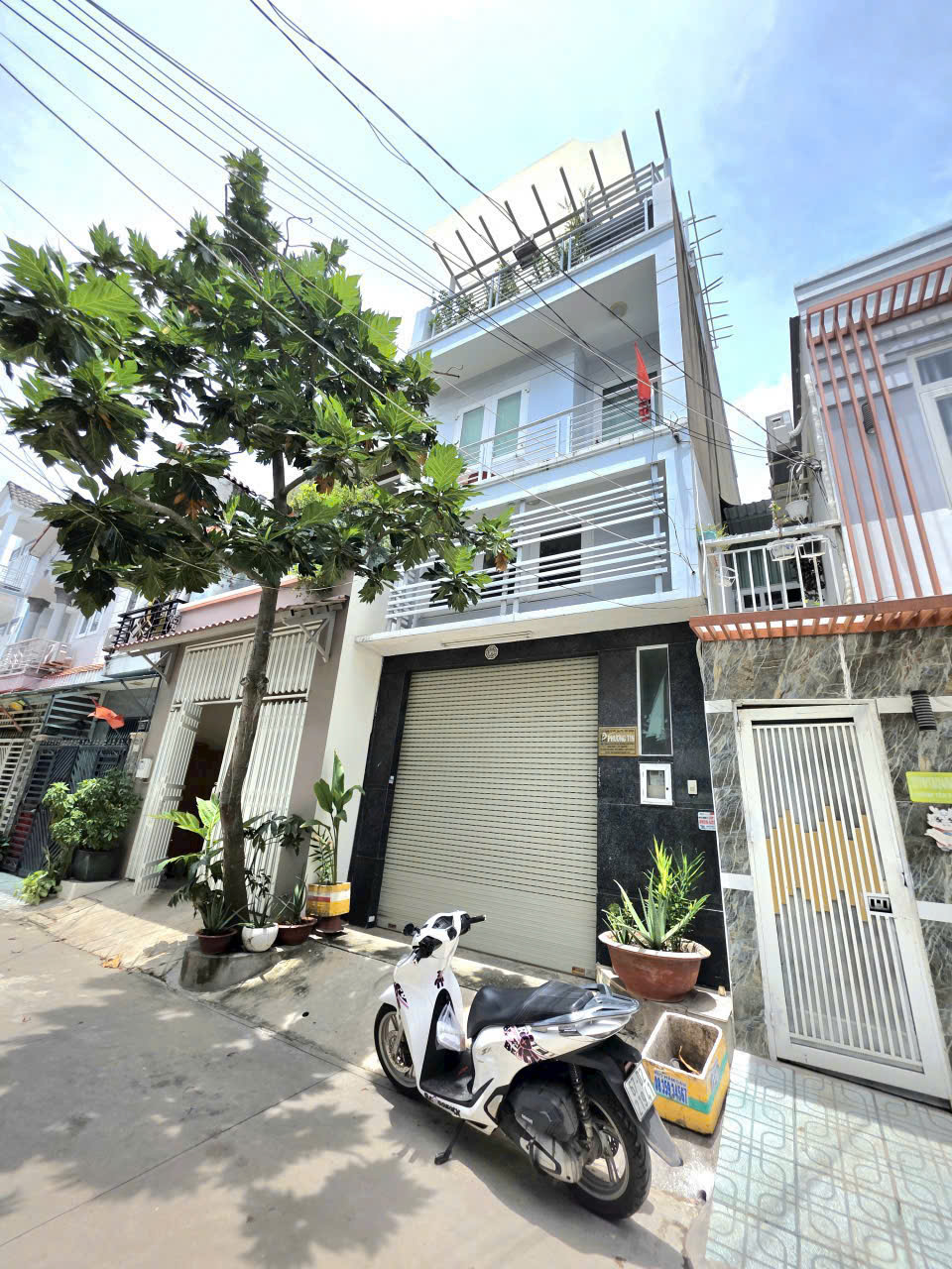 z6928204072557_b9d70648dd0b495a08898d0f14089533