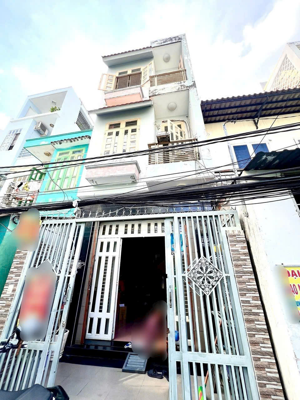 z6931069121831_c9745314e1679c1083d83b85ff6f01be