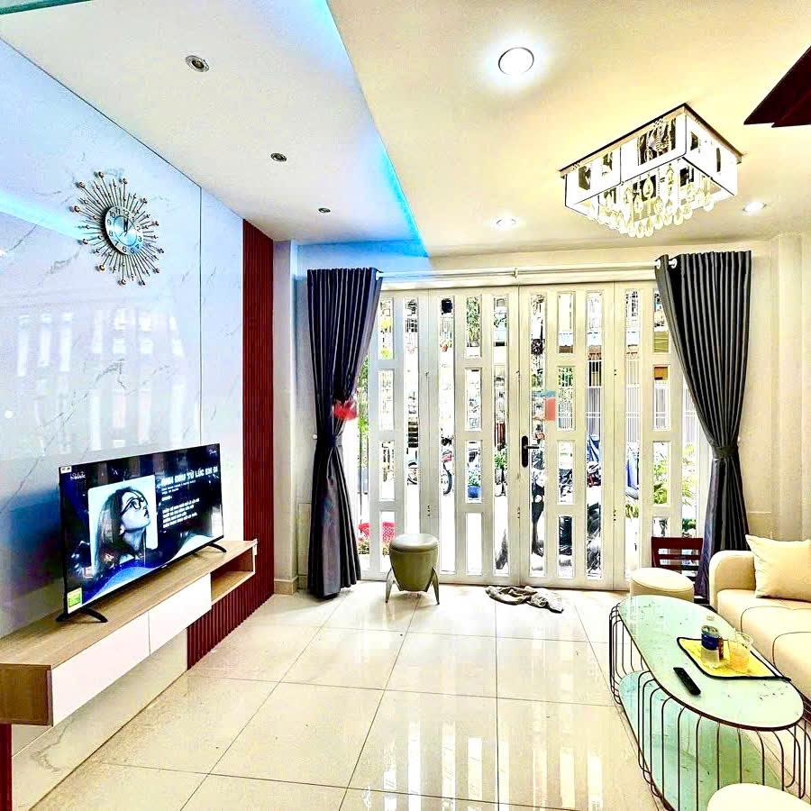 z6932116461065_c2ff89fbe9efc670e9a3fd8c144db76c