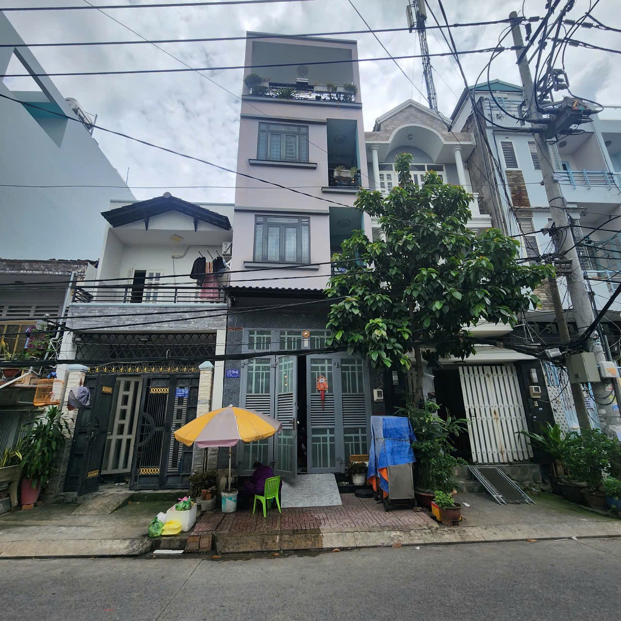 z6933245817874_04b57824b296f086d8b8374e55493c4d