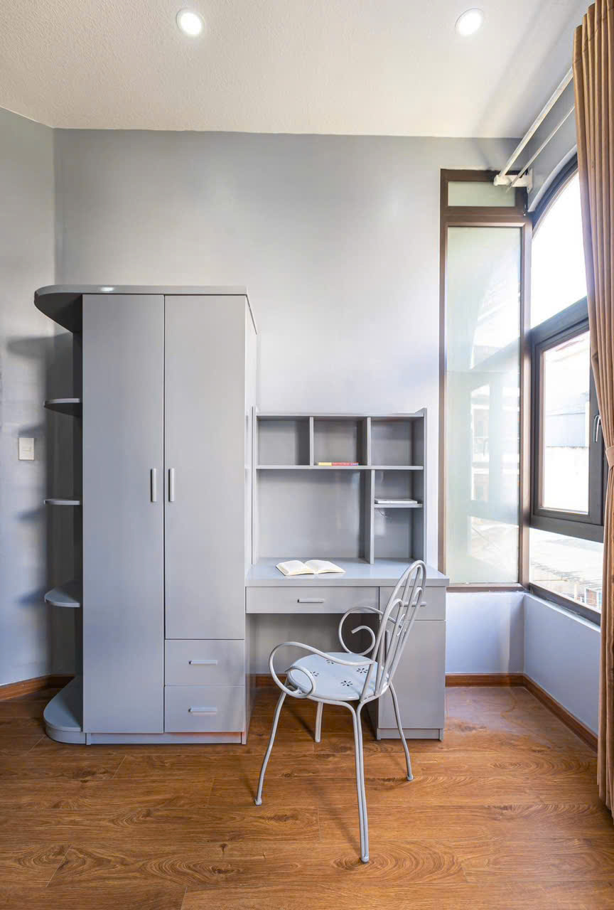 z6936516390211_959bc7adc3127ee60585faddd1662428