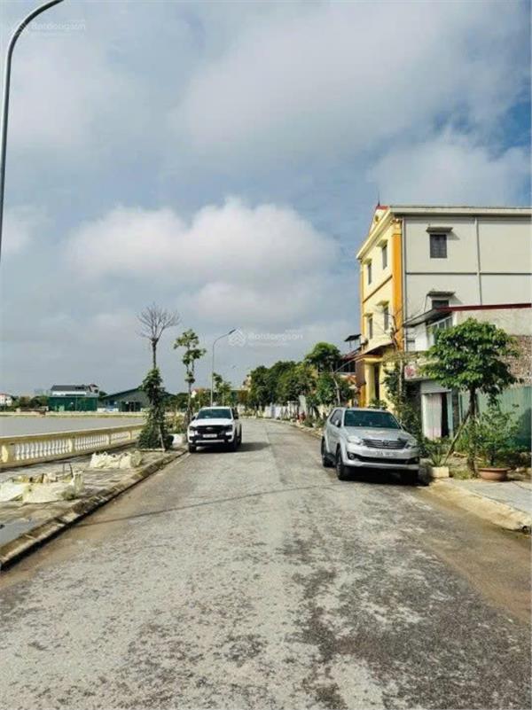 z6937671121500_e6b62d91e2291341b09d85f6cd44729a