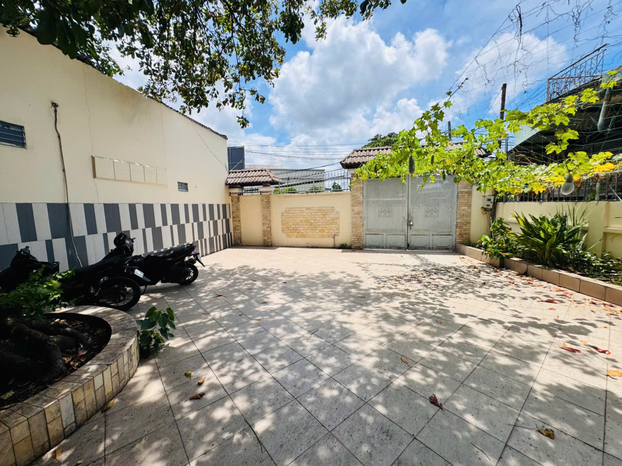 z6937890806937_6dd8ccdcbd50053494fd56c0e5a4e127