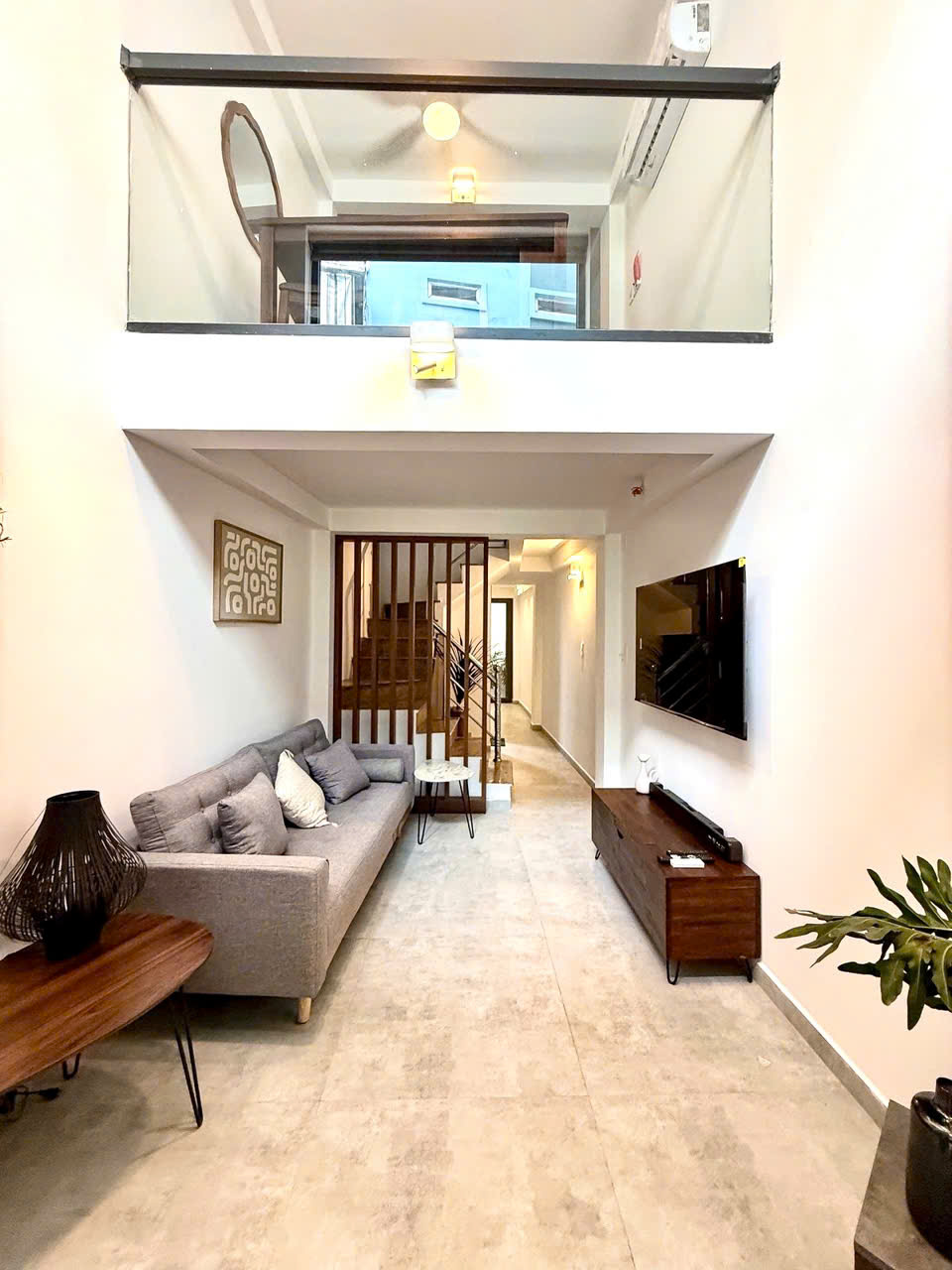 z6945117901790_5f8af1f369e72fa714bca8199111e16b