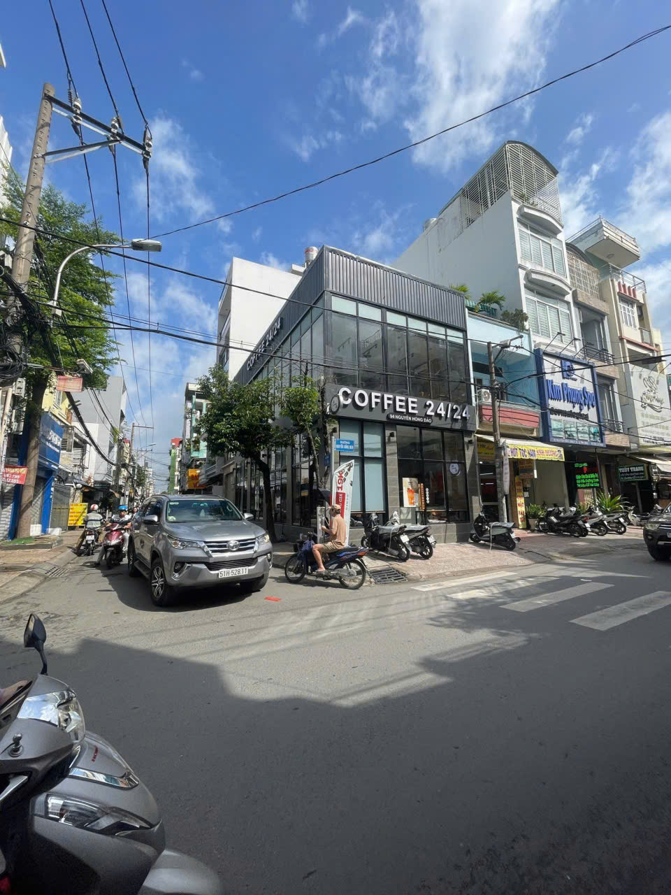 z6946468965715_aa8f40887a4a7a3a4282a363aaa68ca9