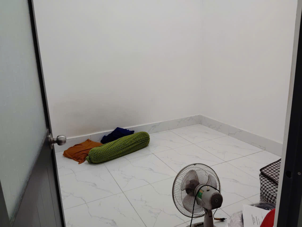 z6948943072562_10e33bf2366b02e60b85b56b0368a975