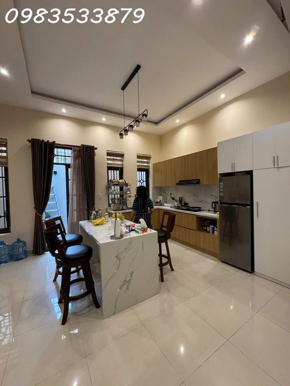 z6952359553444_4055c70ad9ef01094ec6e0cd8cc037d8