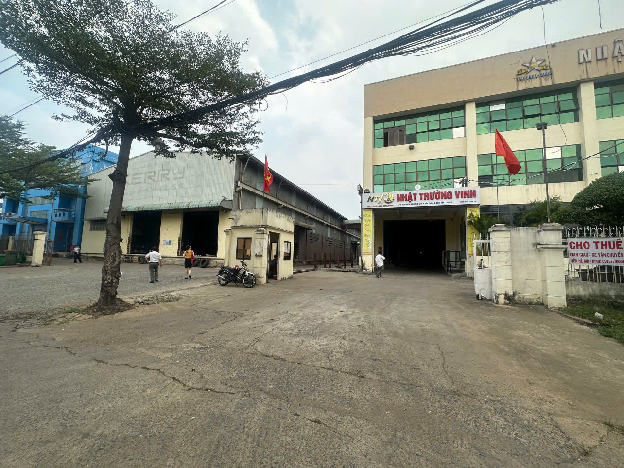 z6952482215363_ae73d4d2775c624887062815e5e1f98d