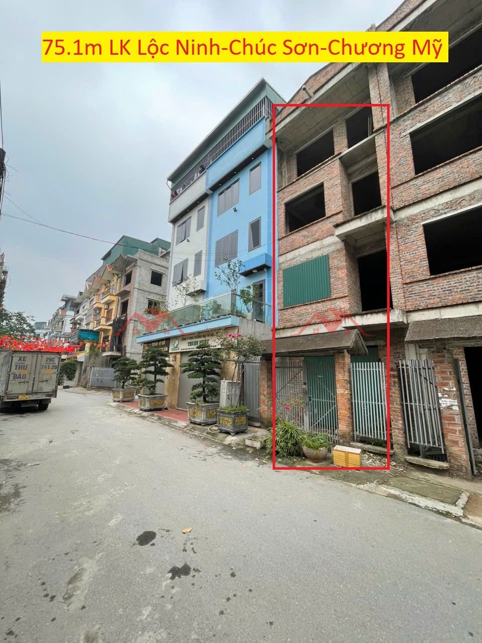 z6957120659895_0101159fb96643cc454f8e00df41b5bd