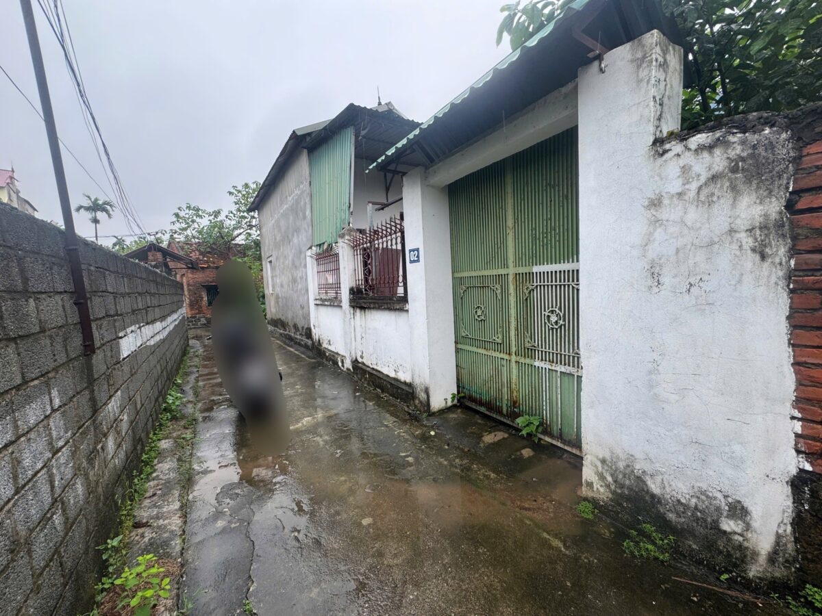 z6957138271222_15ebef759aa98ff1e55f1126fef33c06