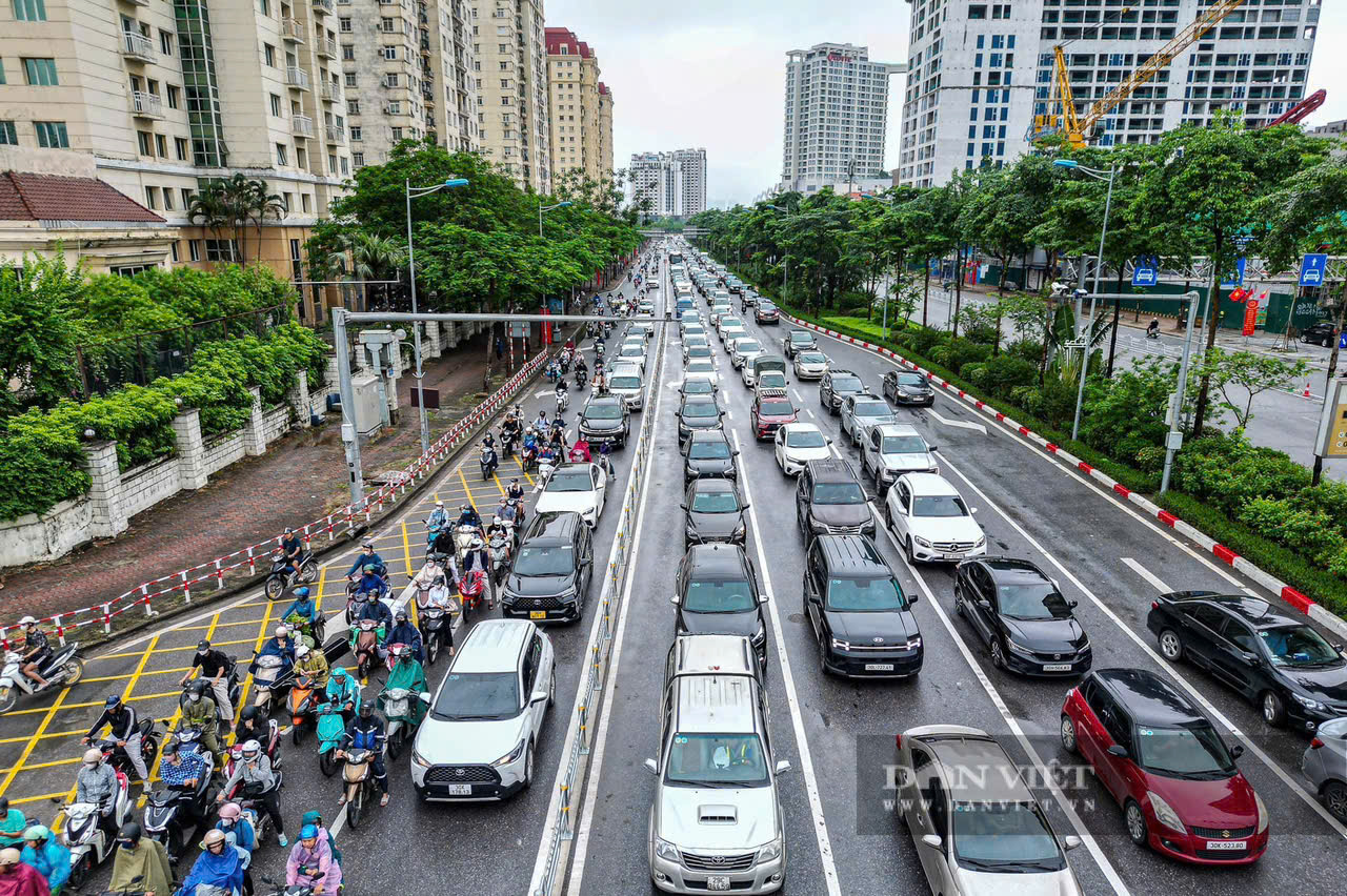 z6957240606050_243fe2f2bf040afeb2d808ec07742c52