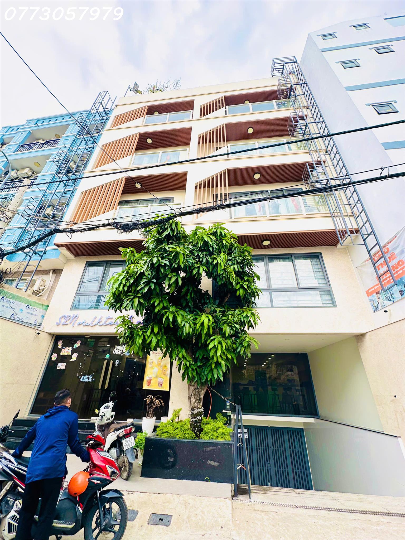 z6957994912520_d7d6e9676e3accd50a085643ac8194f6