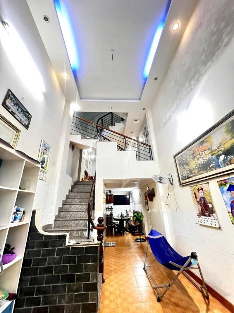 z6962249854922_c053534b61c531db9080f2317ee34547