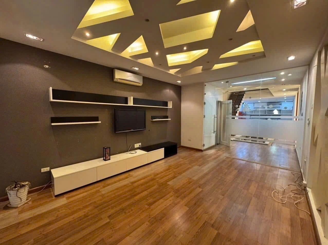 06e417650ca487fadeb5