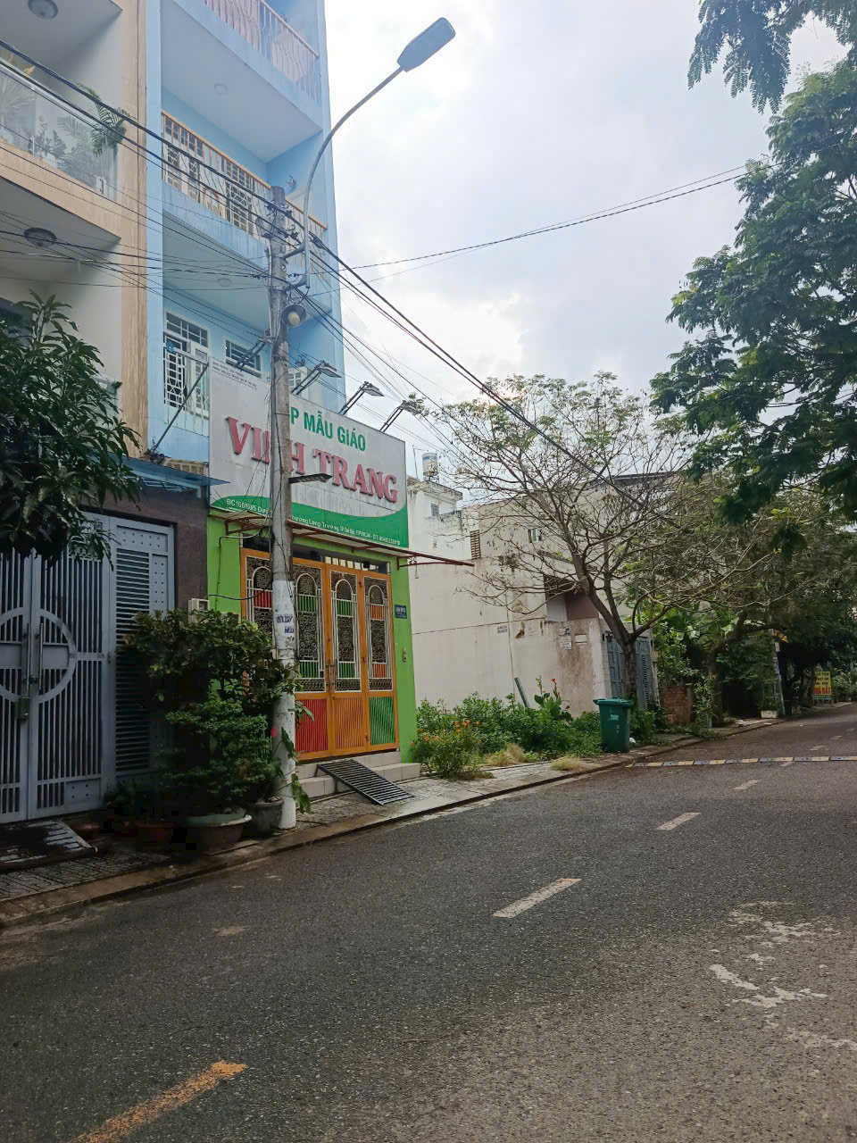 2229105cfd31776f2e20