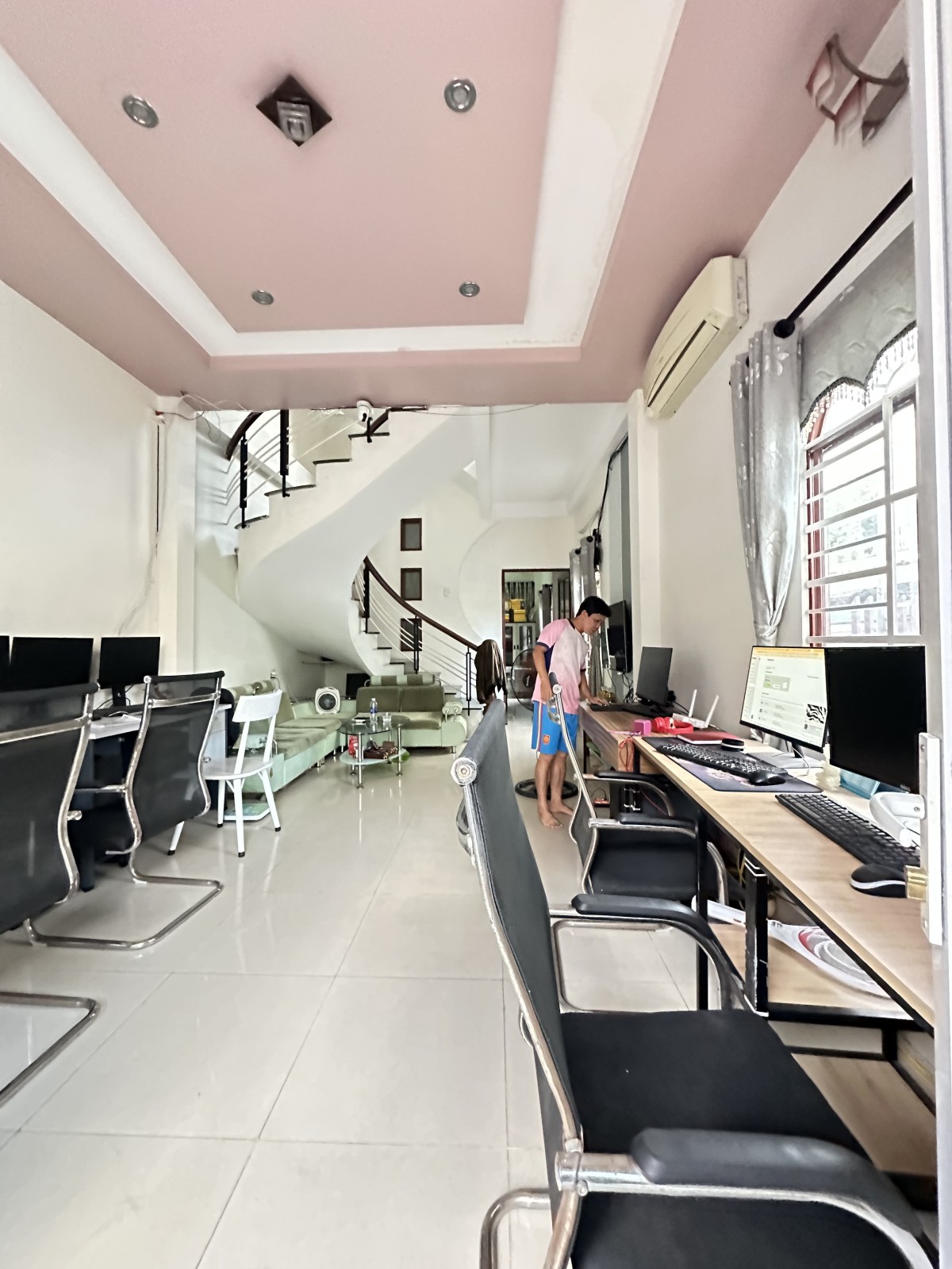 230ab91c85b003a97ff8d5f61ab12e3a