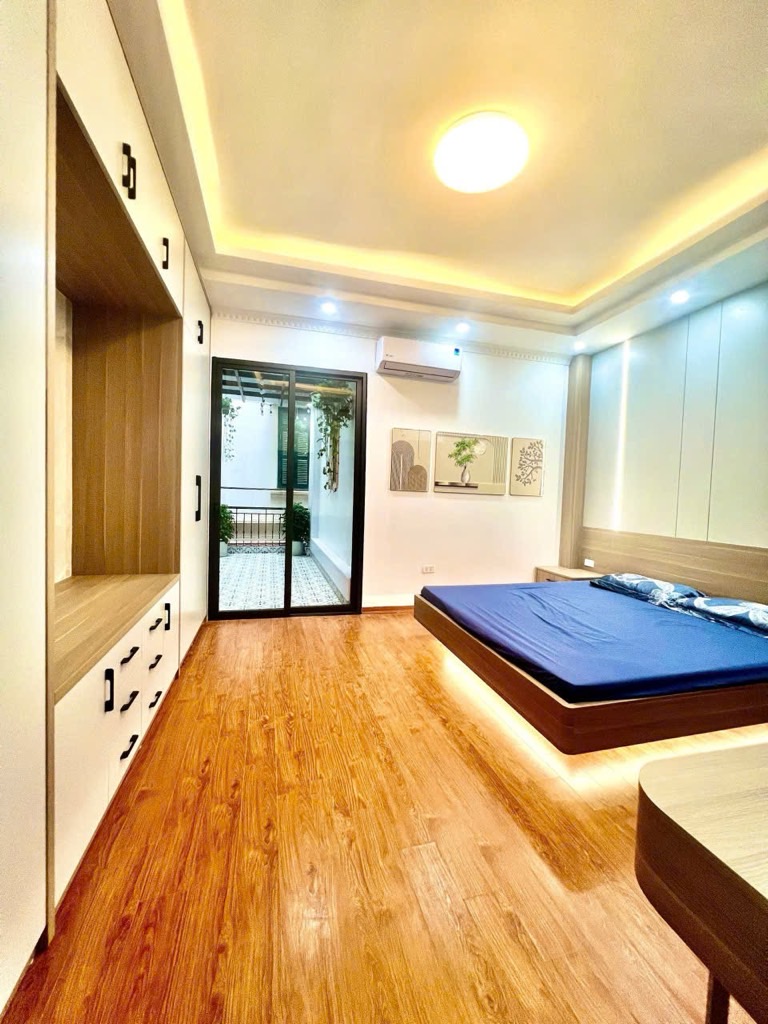 2e2g-E37411ED-mezslkiv_29_5