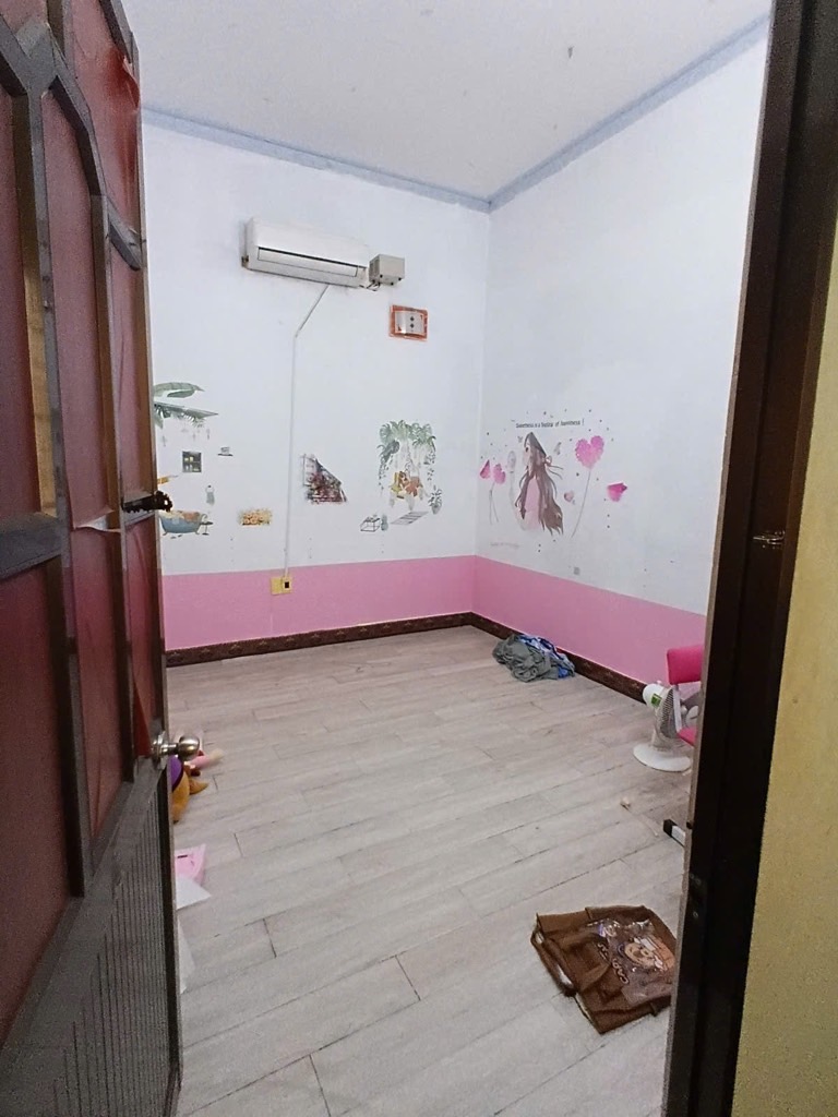 2ttm-92386871-mev4ru86_33_10