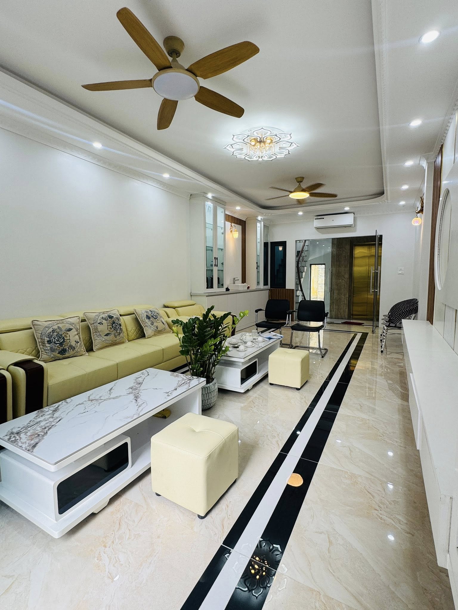 506535016_730405463005702_6590847993918863817_n