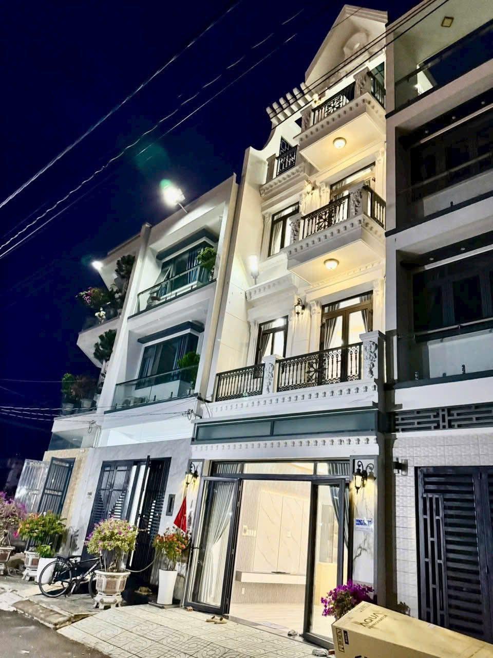 549678997_3356603574505630_3453626304251355441_n