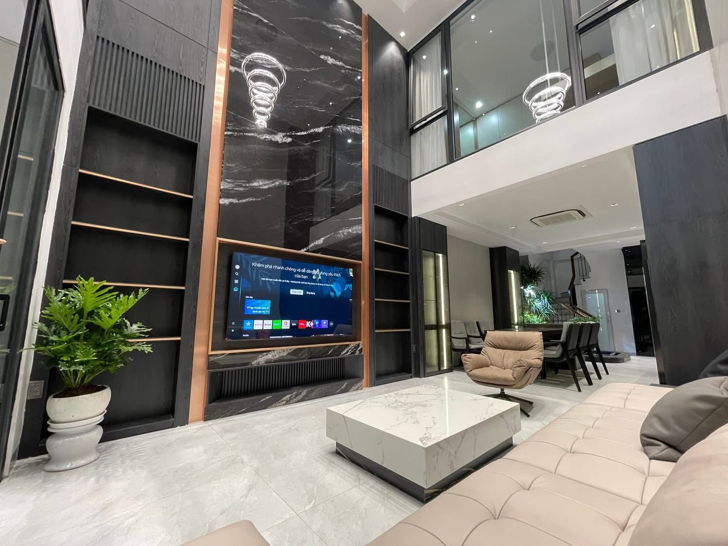 550726685_122151113228771560_7076064703545977727_n