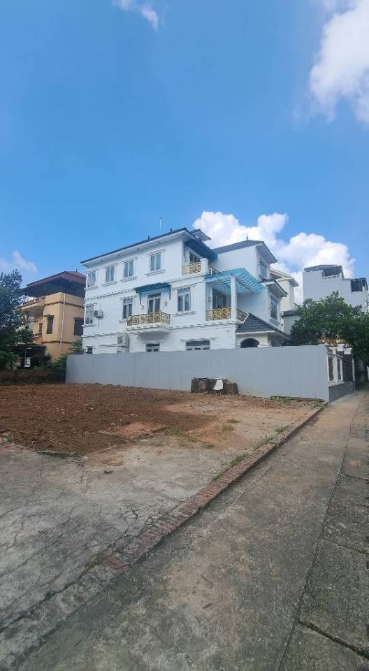 555452798_24389803434035059_4065114775079822850_n