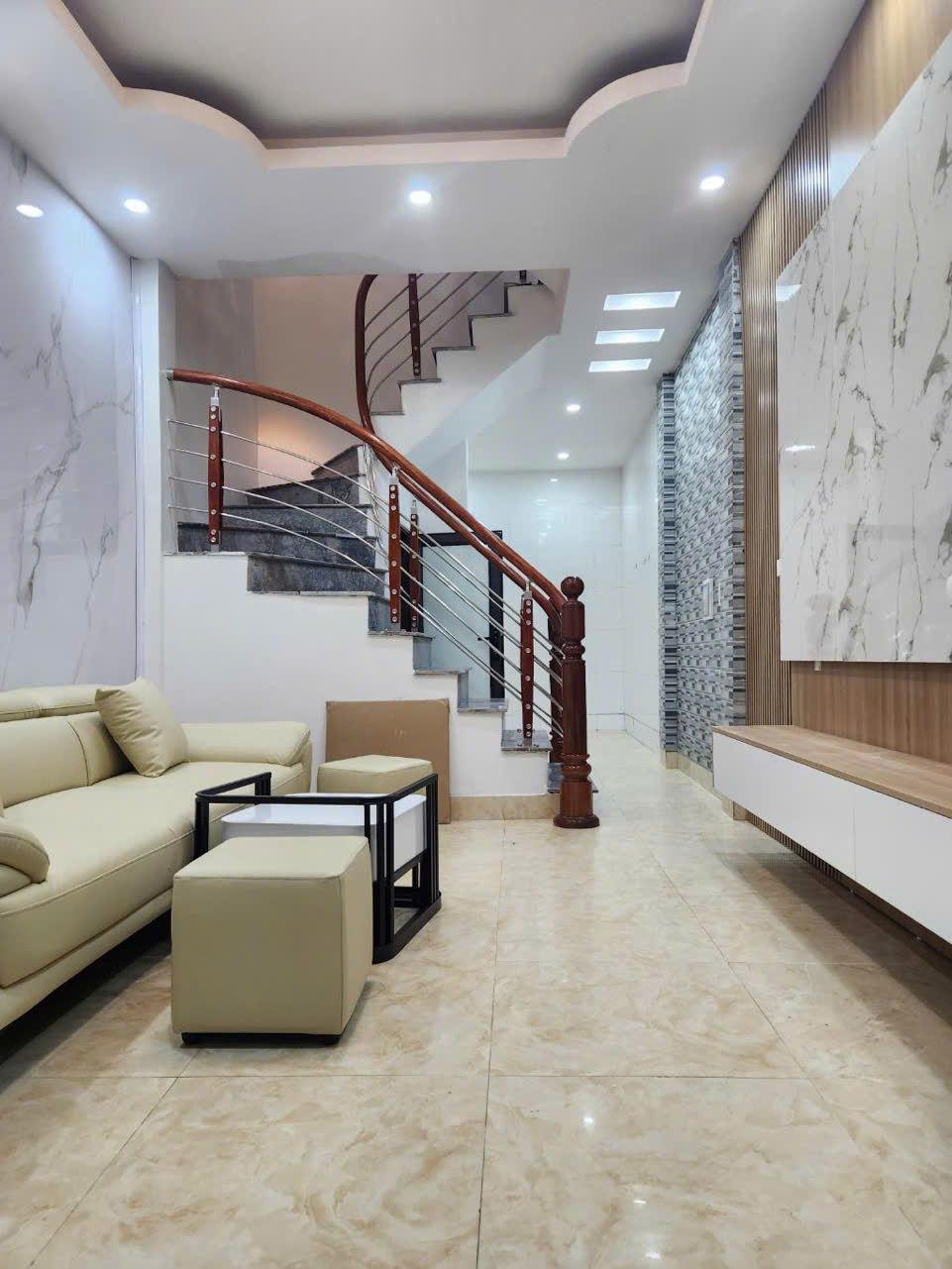 555456621_1255684799939266_723757927767302321_n