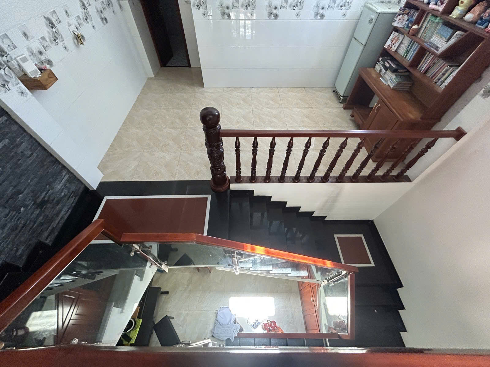 677ea0eb669feec1b78e