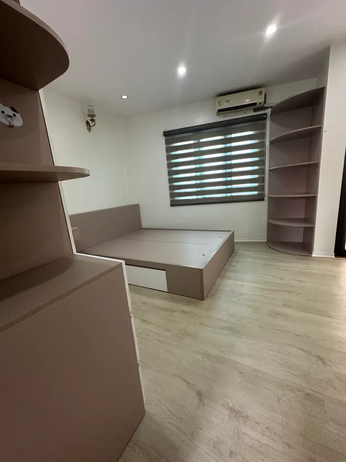 8e1b4611-8a1e-5faf-aa61-f5bcd95d4365