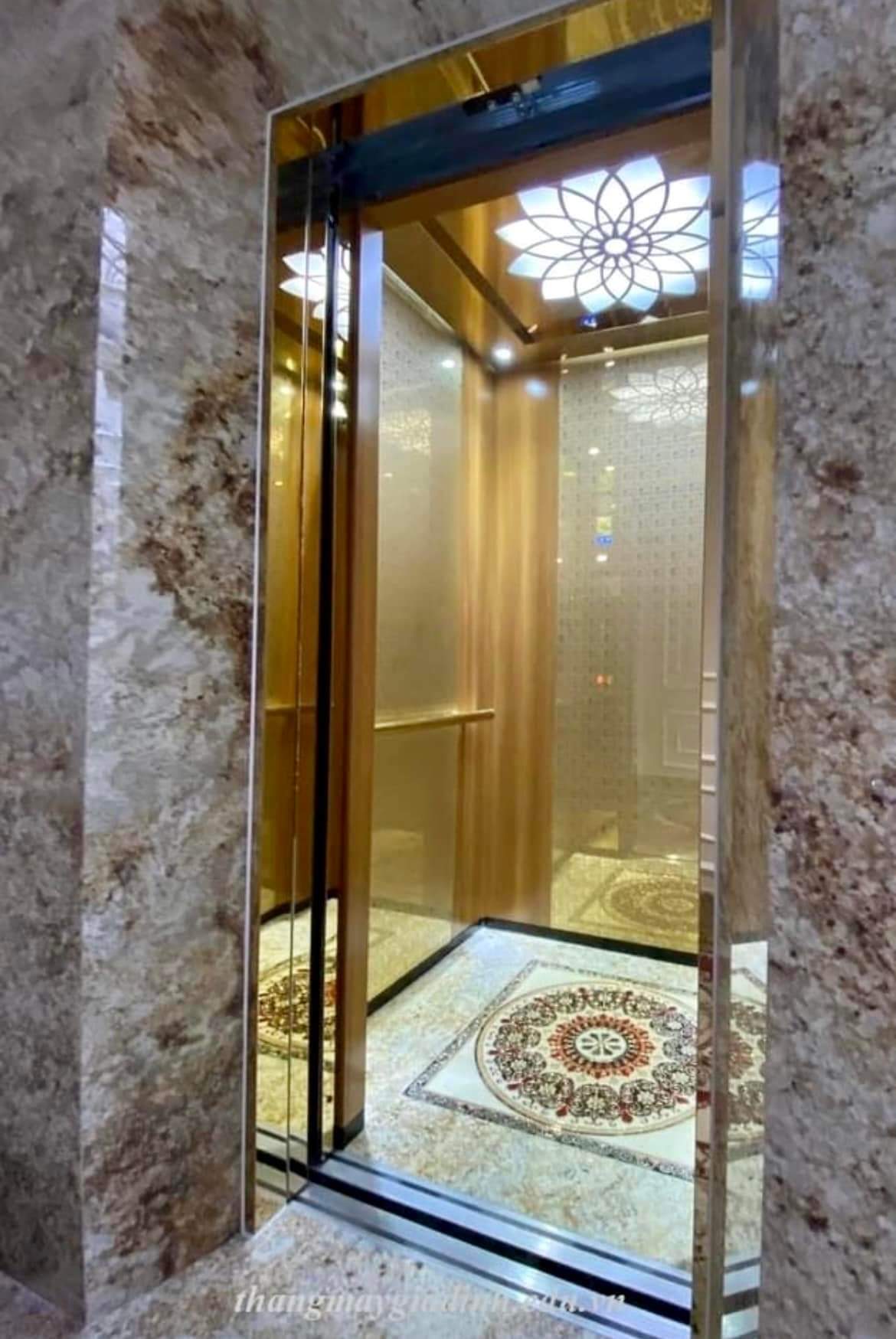 Thang may rieng (218)