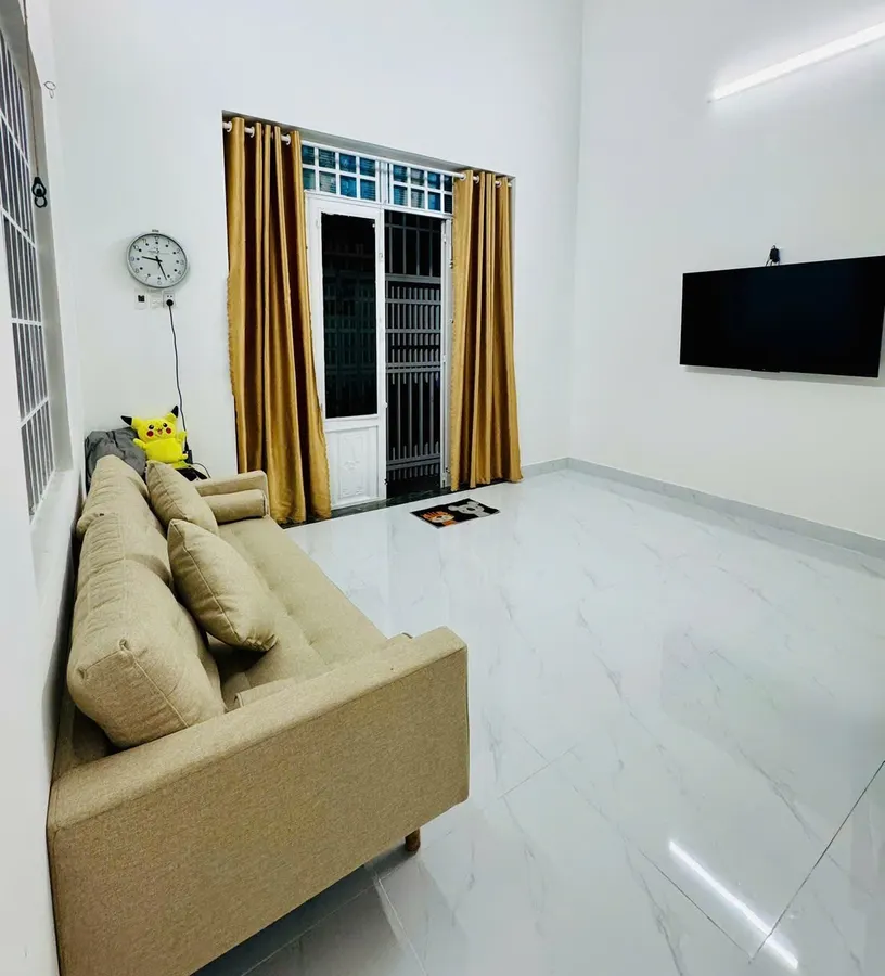 ab0a1405-32f8-5f3a-8e3c-631adf9edd90