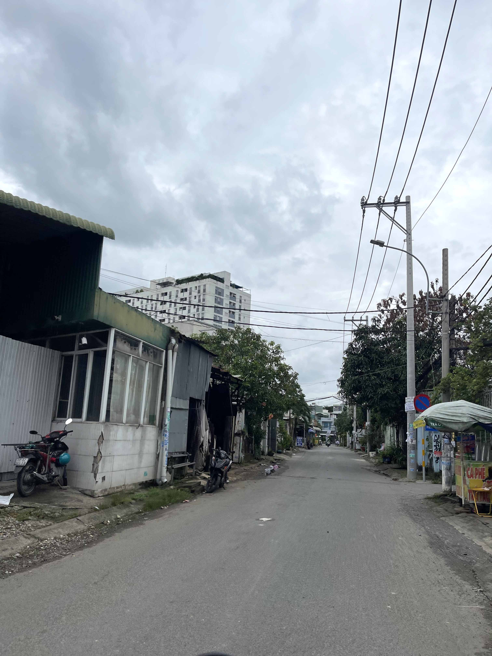 ban-nha-hem-xe-hoi-tam-binh-thu-duc-chi-4-ty-nhinh (10)