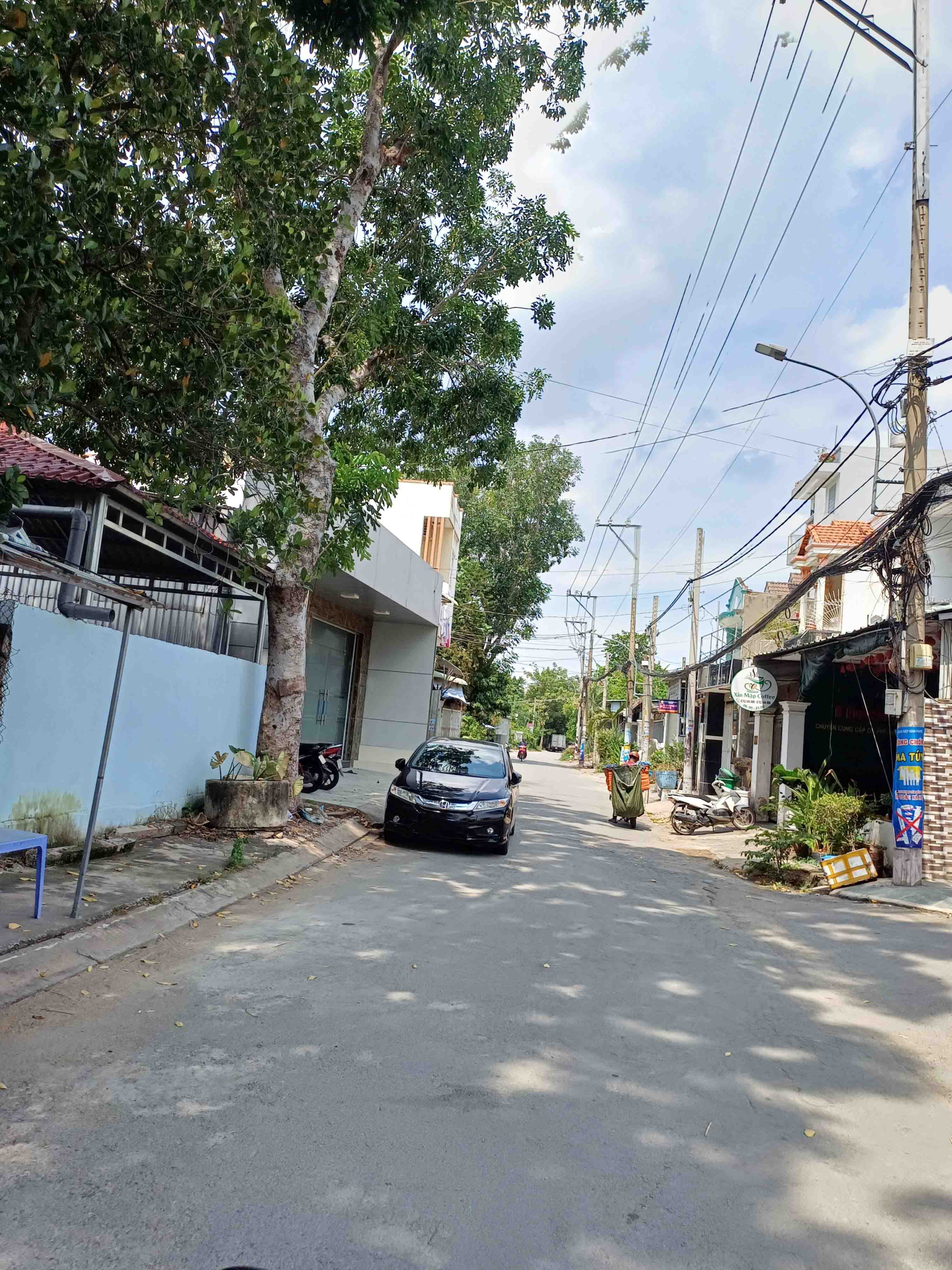 ban-nha-hem-xe-tai-quoc-lo-13-hiep-binh-phuoc-thu-duc-116-m2-gia-8-ty-nhinh (3)