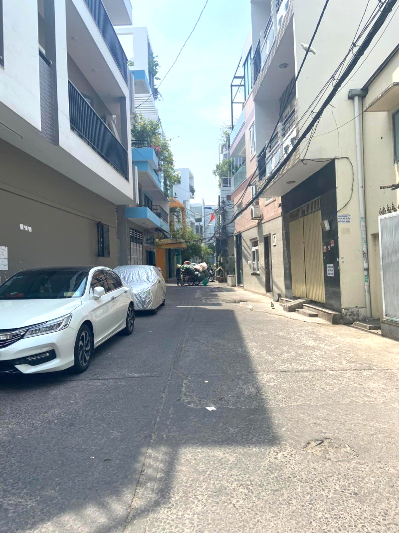 ban-nha-hxh-116-m2-gan-vincom-vo-van-ngan-hon-8-ty (7)