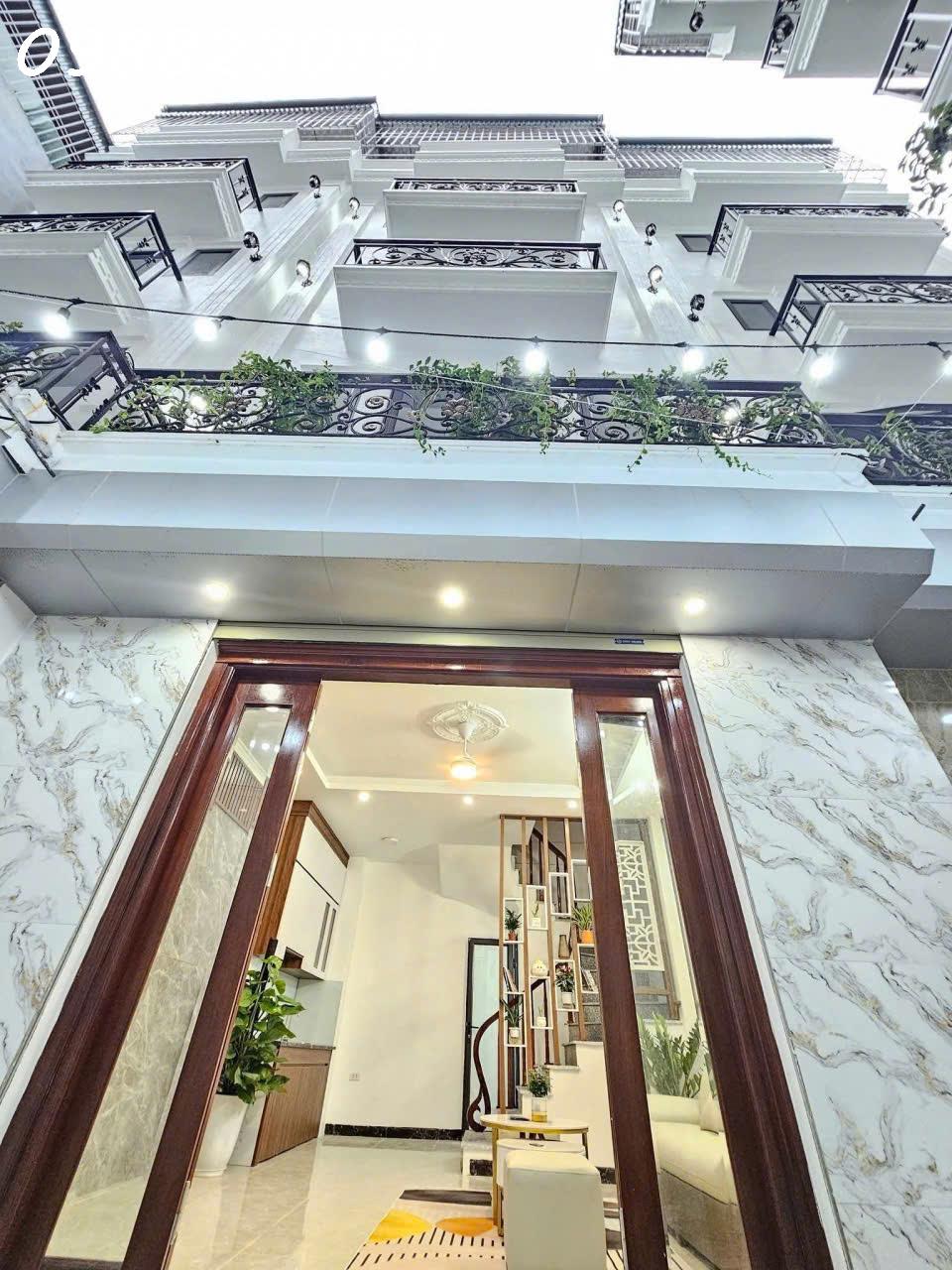 ban-nha-ngo-gia-tu-1