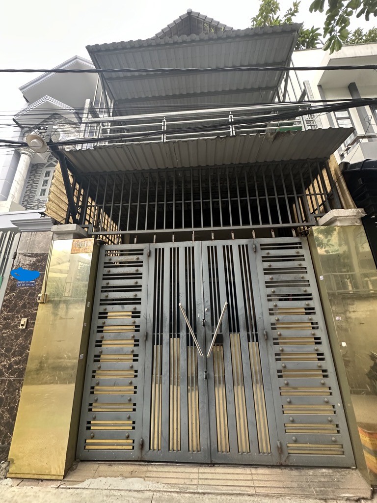 ban-nha-phan-huy-ich-quan-tan-binh