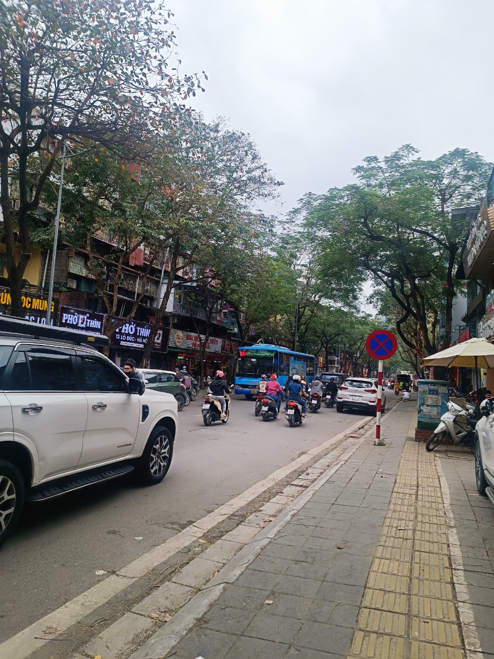 cho_thue_mat_bang_kinh_doanh_bi_a_to_hieu (8)