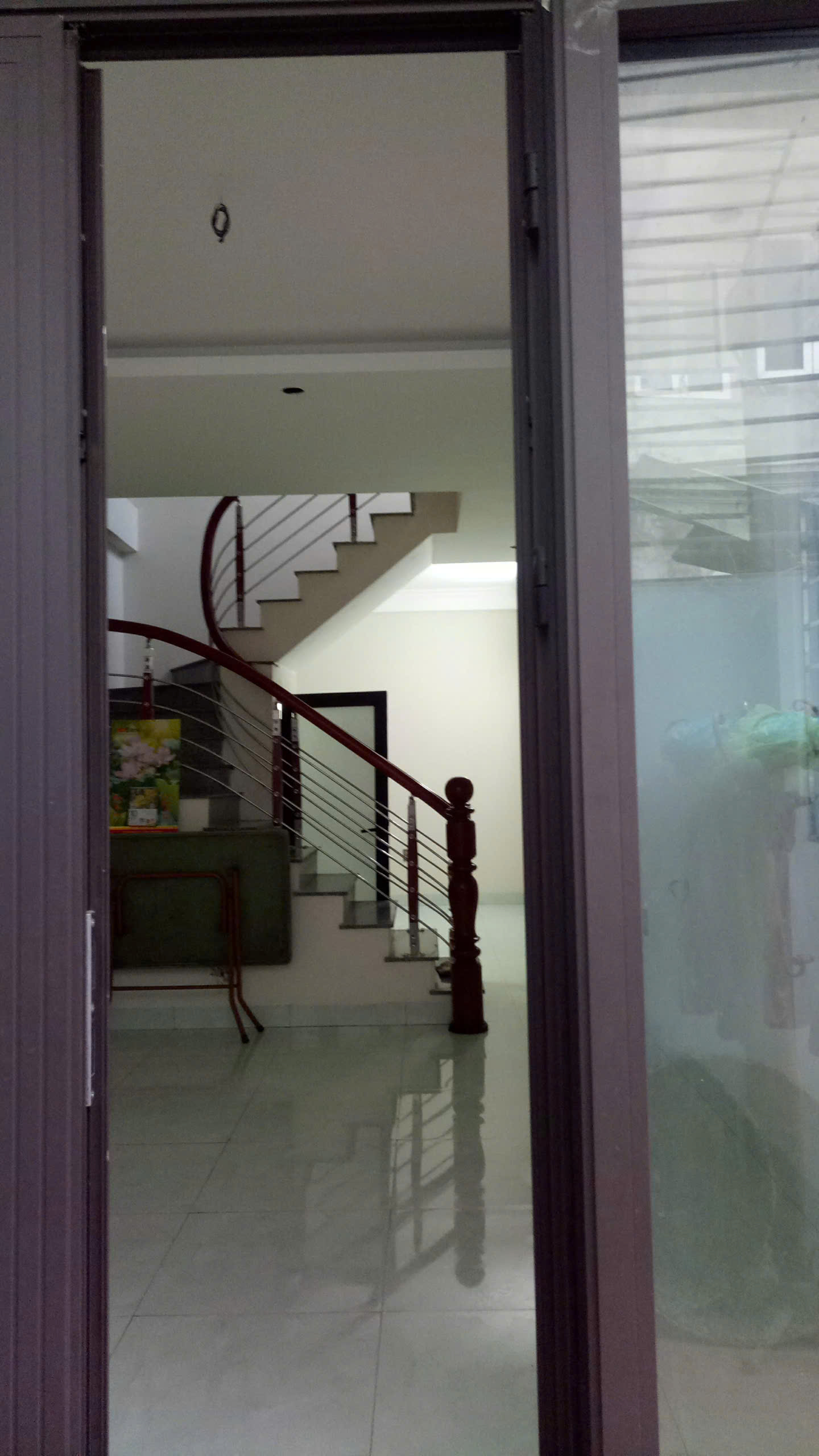 cho_thue_nha_khuyen_luong (1)