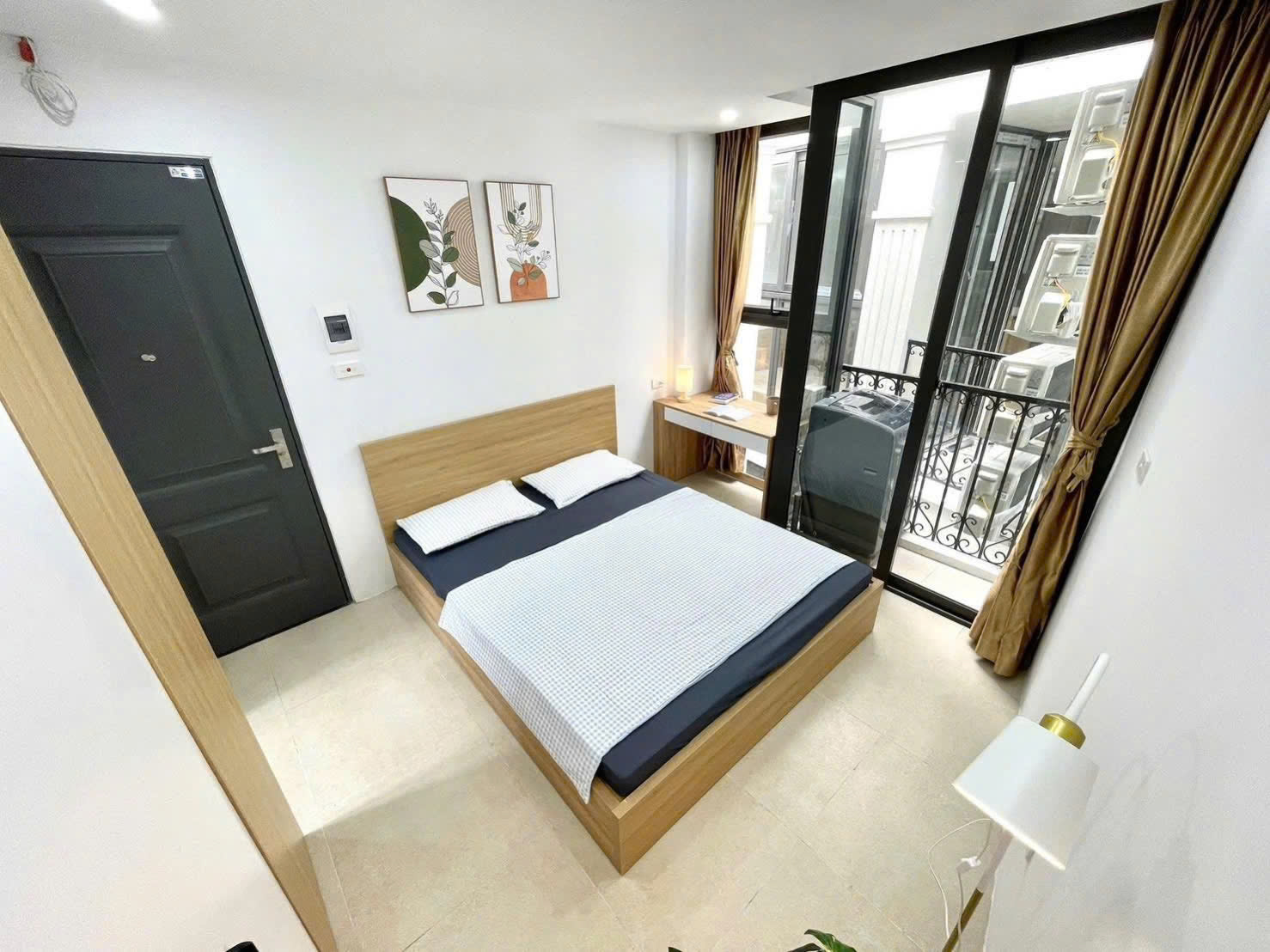 e838a4ffca3e4160182f